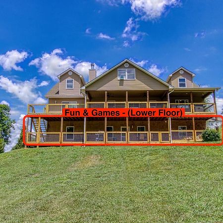 Fun & Games By Honeybearcabins 2Br/1Ba Sleeps 7 Sevierville Bagian luar foto