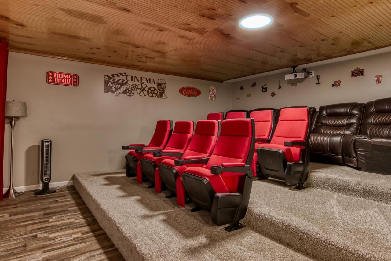 Fun & Games By Honeybearcabins 2Br/1Ba Sleeps 7 Sevierville Bagian luar foto
