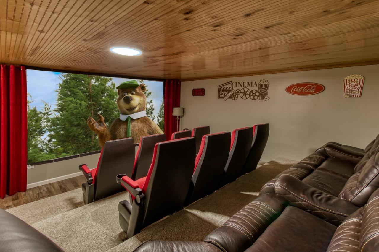 Fun & Games By Honeybearcabins 2Br/1Ba Sleeps 7 Sevierville Bagian luar foto